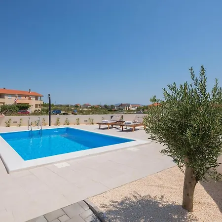 Bettina Вилла Водице